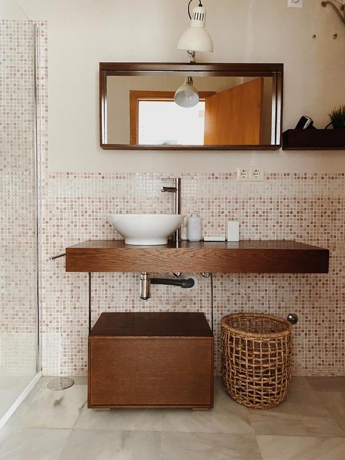 Cool Loft In The Old Town With Rooftop Terrace And Fireplace Tarifa Exteriör bild