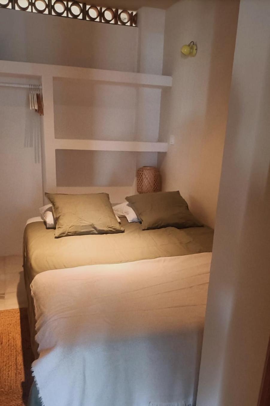 Cool Loft In The Old Town With Rooftop Terrace And Fireplace Tarifa Exteriör bild